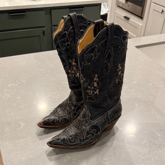 Corral Shoes - Corral Vintage Black Leather Boots